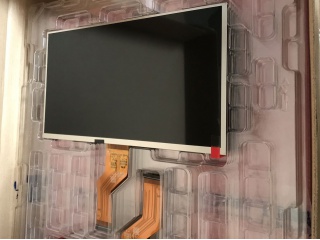 TM101DDHG04